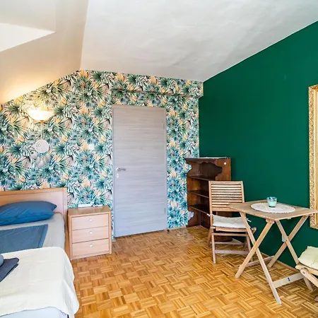 Guest house Nina *